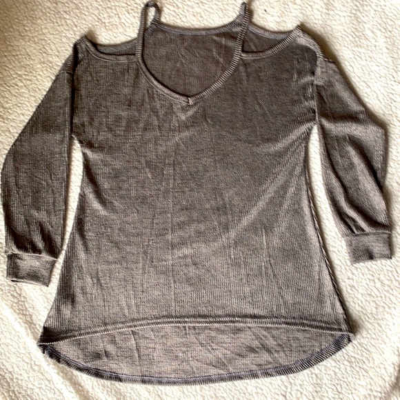 Slik Long-Sleeve off the Shoulder Fleece Tank - Picture 1 of 4